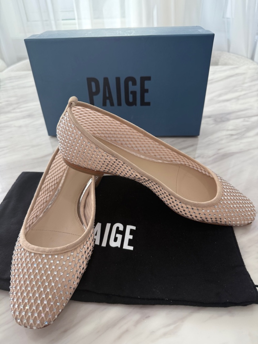 NWT-PAIGE Beige Mesh Flats with rhinestones size 9,5